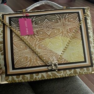 Sassy Jones vintage Makembia laptop bag clutch, never used.